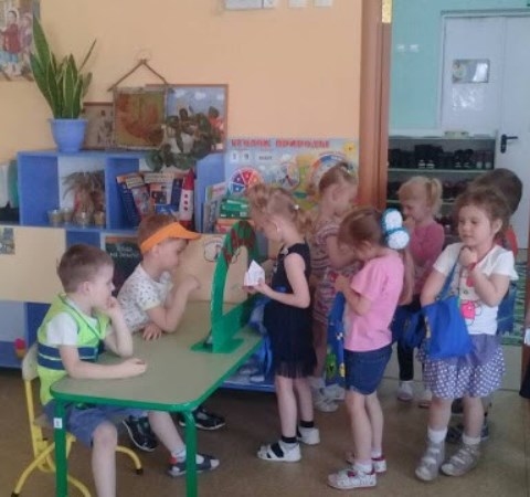 Конспект сюжетно &ndash; ролевой игры с элементами лего - конструирования Зоопарк (средняя группа)