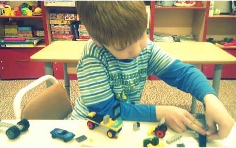 Знакомство старших дошкольников со спецтранспортом посредством LEGO