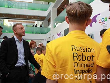 Министр образования РФ оценил «творческих» роботов