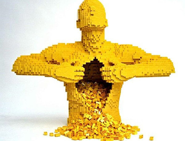 Масштабные скульптуры из Lego