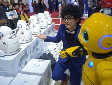 Российские команды завоевали золото и серебро на World Robot Conference
