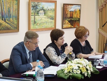 Вопросы совершенствования системы подготовки педагогических кадров остаются актуальными