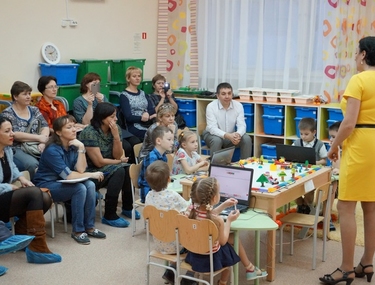 Обучение старших дошкольников элементам программирования 