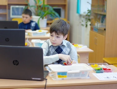 VI Открытые классические соревнования по робототехнике среди школьников