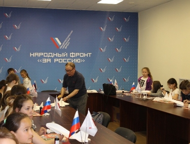 Проект &laquo;Равные возможности &mdash; детям&raquo;: школьников научили делать истребители