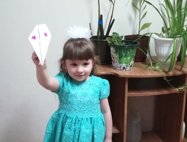 &laquo;Нам был защитой самой лучшей твой истребитель боевой!&raquo;