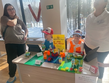 Запускали роботов и преображали окружающую среду 