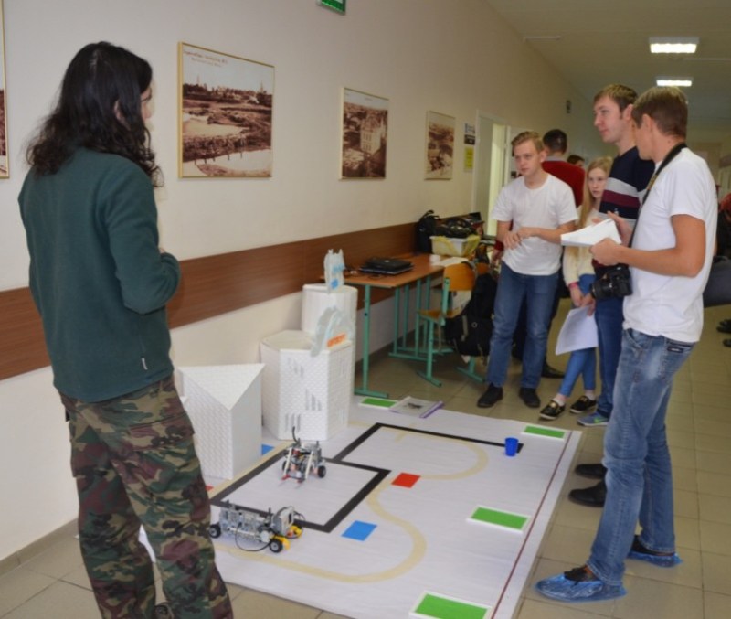 EV3 за чистоту на аэровокзальном комплексе