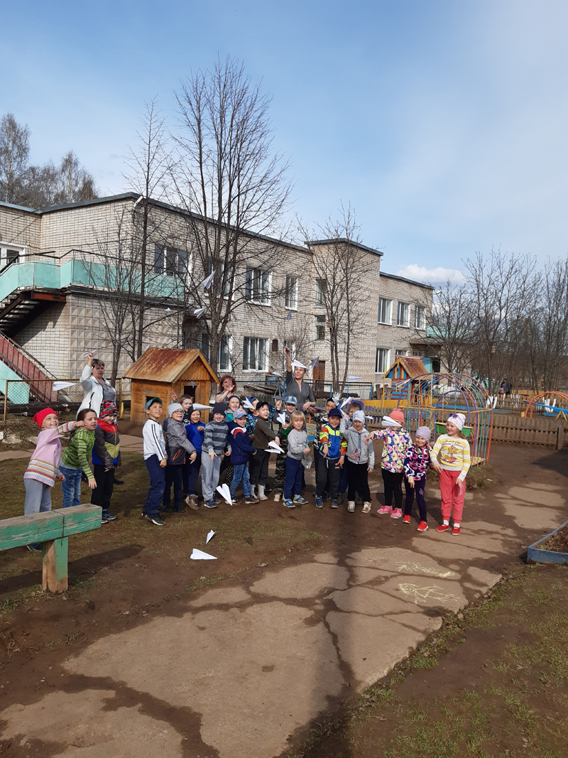 День памяти. &laquo;Бессмертная эскадрилья&raquo; долетела до д. Белобородово Пермского края